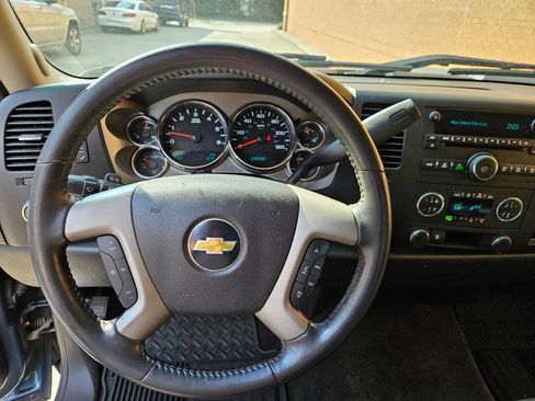Used 2011 Chevrolet Silverado 1500 LT w/ All-Star Edition image 19
