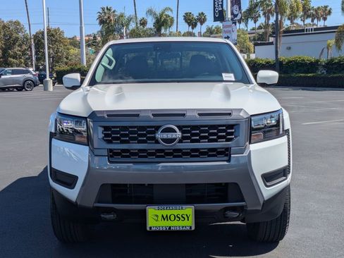 New 2026 Nissan Frontier SV AWD/4WD image 4