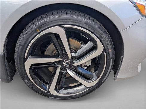 Used 2020 Honda Accord Sport image 21