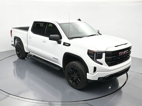 Certified 2025 GMC Sierra 1500 Elevation image 31