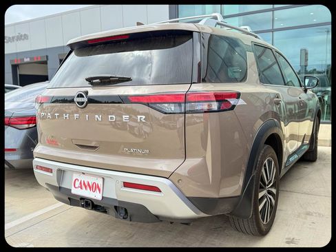 Used 2024 Nissan Pathfinder Platinum w/ Cargo Package image 7