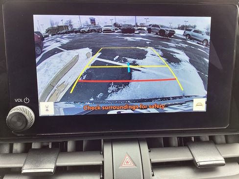 Used 2025 Toyota RAV4 XLE image 9