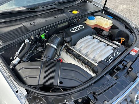 Used 2006 Audi S4 Cabriolet image 40