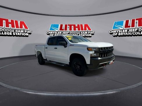 Used 2022 Chevrolet Silverado 1500 Custom Trail Boss image 2