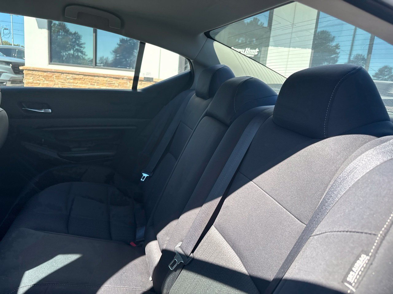 Used 2021 Nissan Altima 2.5 S FWD image 5