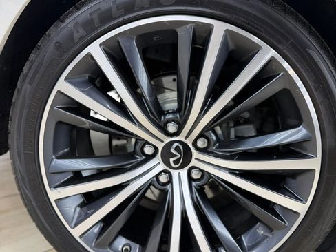 Used 2021 INFINITI Q60 3.0t Luxe w/ Cargo Package RWD image 14