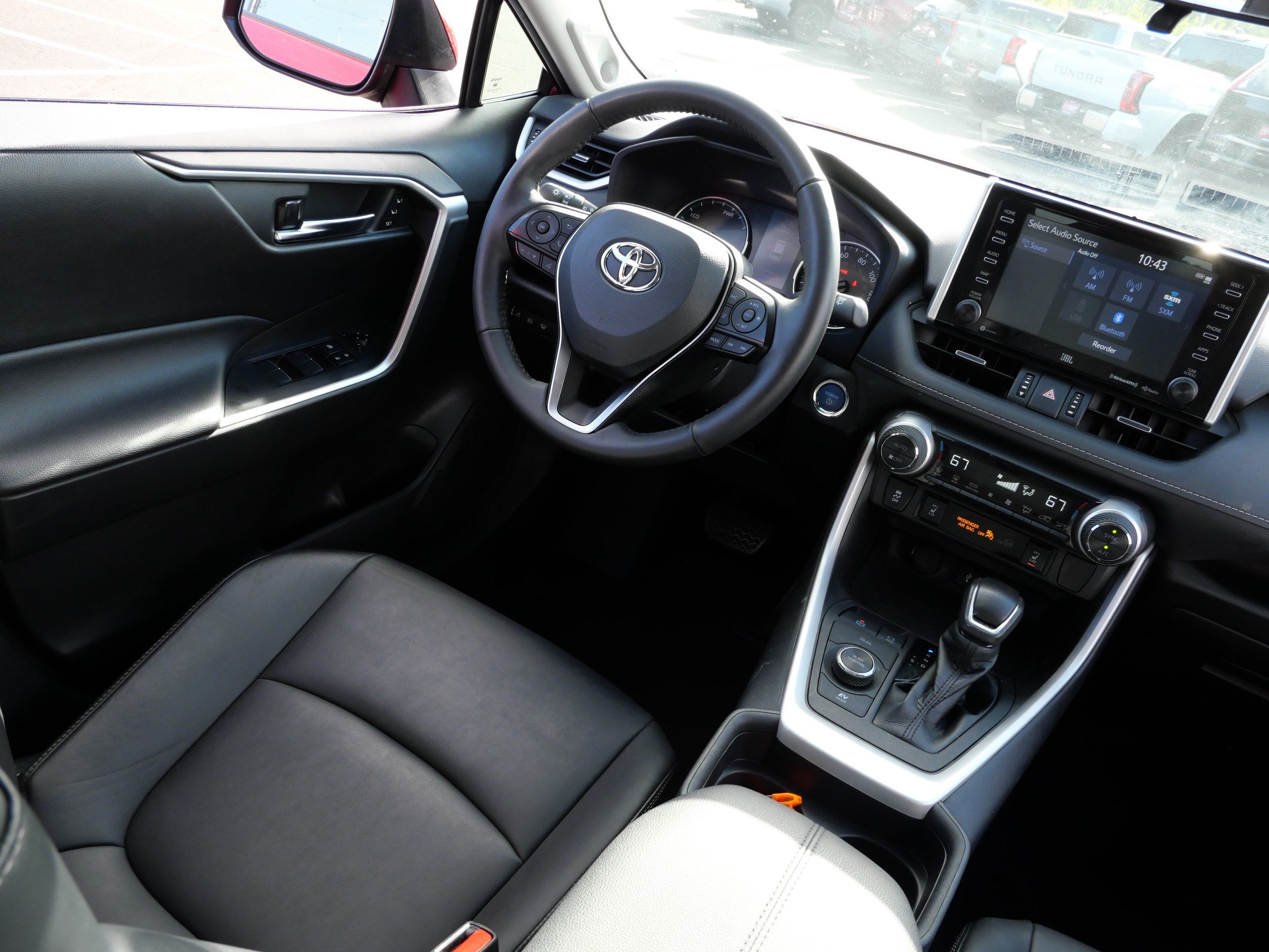 Certified 2021 Toyota RAV4 XLE Premium AWD/4WD image 9