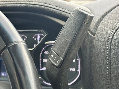 Used 2019 GMC Sierra 1500 SLT w/ SLT Premium Plus Package image 33