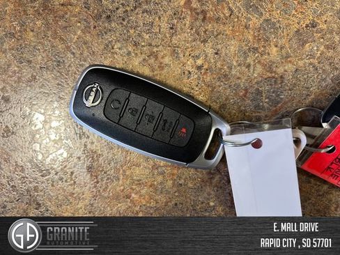 New 2026 Nissan Rogue Platinum w/ Platinum Premium Package AWD/4WD image 29