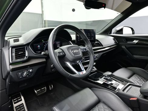 Used 2021 Audi SQ5 Prestige AWD/4WD image 4