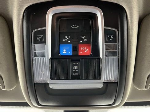 Used 2024 RAM 2500 Laramie image 20