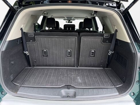 Used 2023 Nissan Pathfinder SL w/ Black Appearance Package AWD/4WD image 21