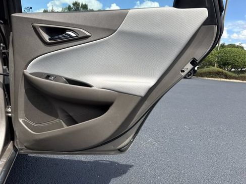 Used 2025 Chevrolet Malibu LT FWD image 26