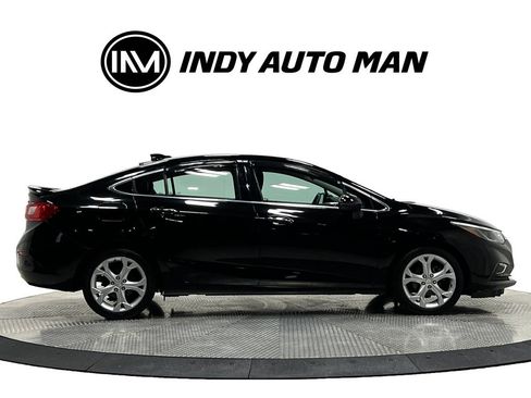 Used 2016 Chevrolet Cruze Premier FWD image 3