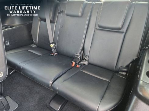 Used 2017 Toyota Highlander Limited Platinum AWD/4WD image 30