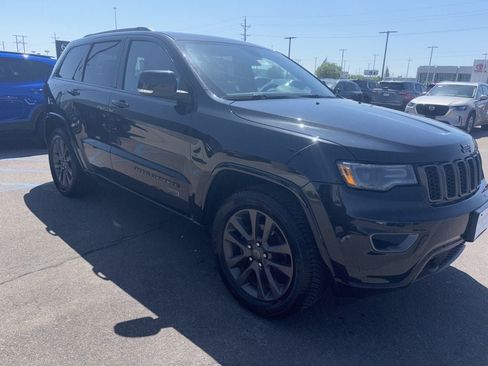 Used 2016 Jeep Grand Cherokee Limited 75th Anniversary AWD/4WD image 3