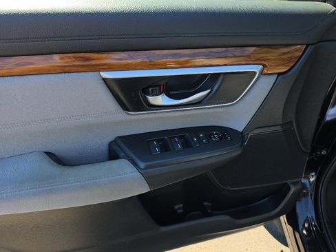 Used 2020 Honda CR-V EX image 12