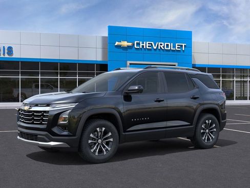 New 2026 Chevrolet Equinox LT w/ Convenience Package II image 2