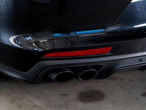 Used 2023 Porsche Panamera Platinum Edition image 25