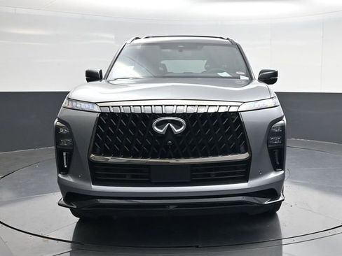 New 2026 INFINITI QX80 4WD image 8