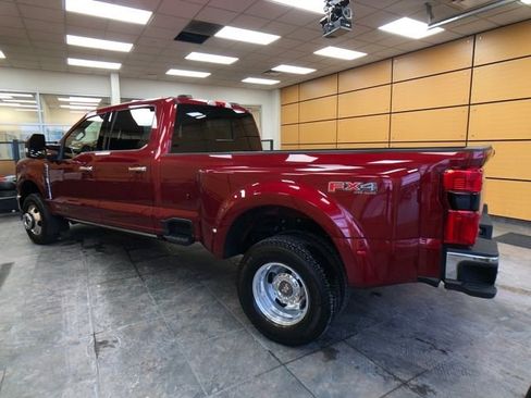 Used 2025 Ford F350 King Ranch w/ Chrome Package image 5