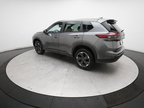 Certified 2024 Nissan Rogue SV image 12
