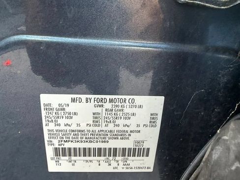 Used 2019 Ford Edge Titanium FWD image 22