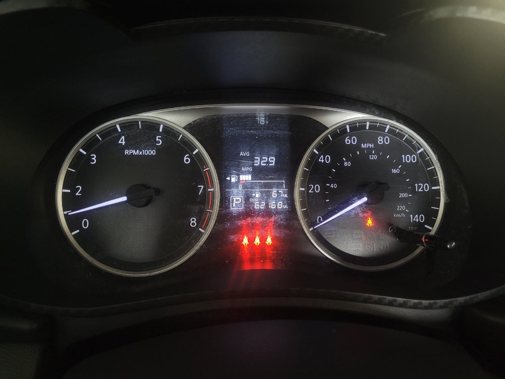 Used 2025 Nissan Versa S FWD image 23