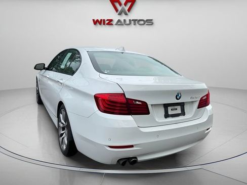 Used 2016 BMW 528i xDrive Sedan AWD/4WD image 3