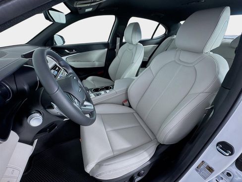 New 2025 Genesis G70 2.5T AWD/4WD image 11