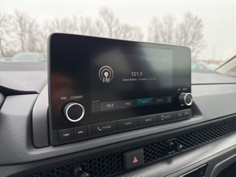 Certified 2023 Honda CR-V EX image 28