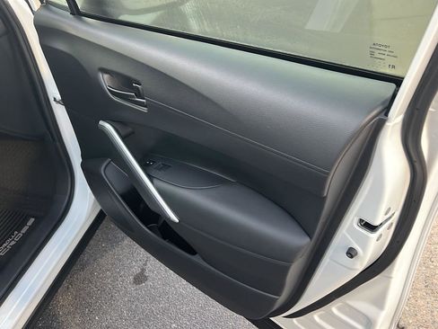 Certified 2023 Toyota Corolla Cross XSE image 14