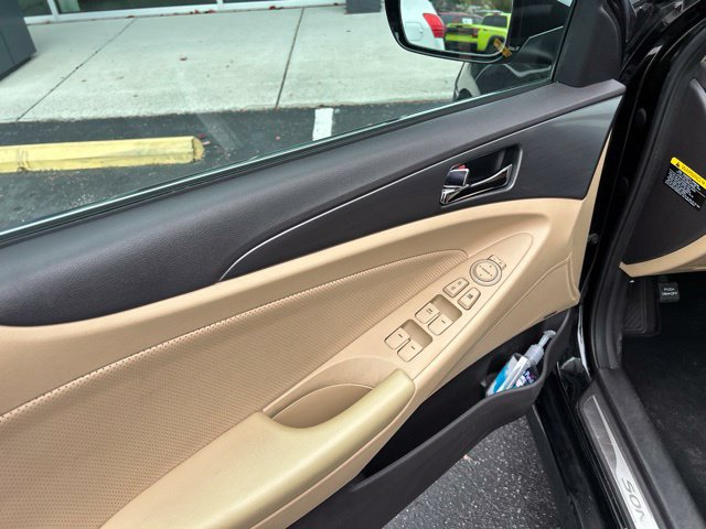 Used 2013 Hyundai Sonata Limited FWD image 17