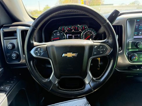 Used 2017 Chevrolet Silverado 1500 LT w/ All Star Edition AWD/4WD image 29