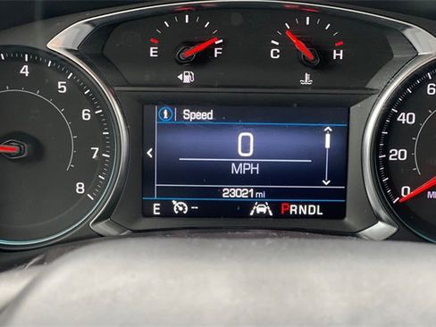 Used 2024 Chevrolet Equinox RS image 34