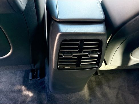 Used 2025 Kia Niro Wind w/ Wind Preserve Package image 28