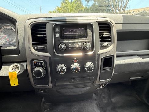 Used 2017 RAM 1500 Tradesman image 13