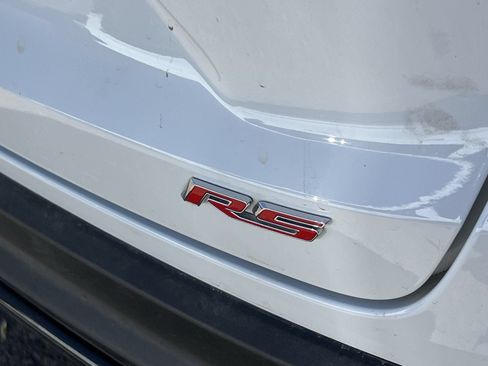 Used 2025 Chevrolet Trax RS w/ Sunroof Package FWD image 6