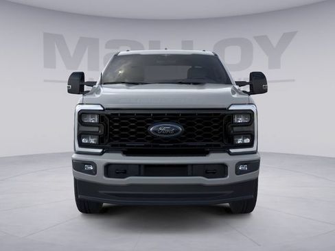 New 2026 Ford F250 Lariat w/ Black Appearance Package AWD/4WD image 6