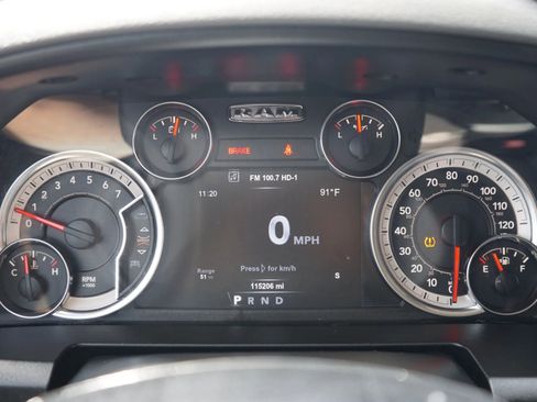 Used 2019 RAM 1500 Big Horn RWD image 25