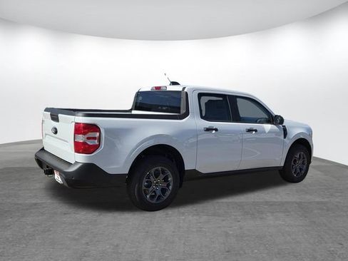 New 2026 Ford Maverick XLT image 2