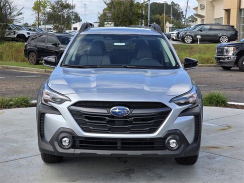 New 2025 Subaru Outback Premium image 2