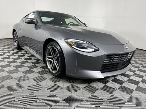 Used 2024 Nissan Z Performance w/ Floor Mat Package RWD image 2