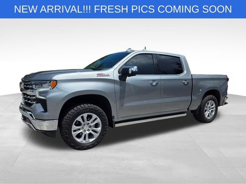 Used 2026 Chevrolet Silverado 1500 LTZ w/ Z71 Off-Road Package AWD/4WD image 2