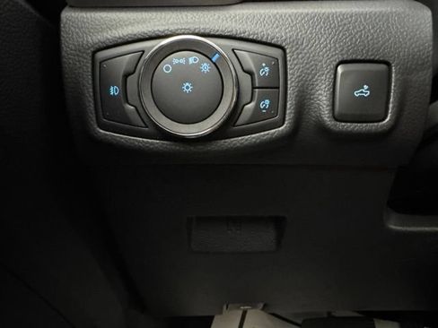 Used 2019 Ford Ranger XLT w/ Equipment Group 302A Luxury AWD/4WD image 22