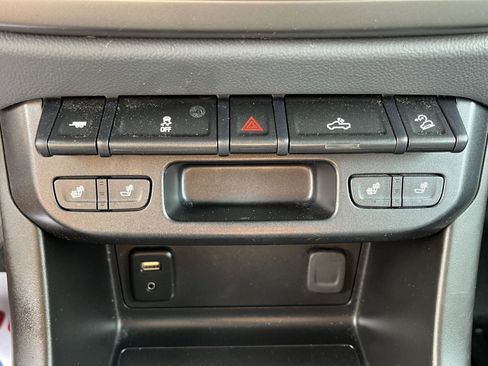 Used 2018 Chevrolet Colorado Z71 image 10