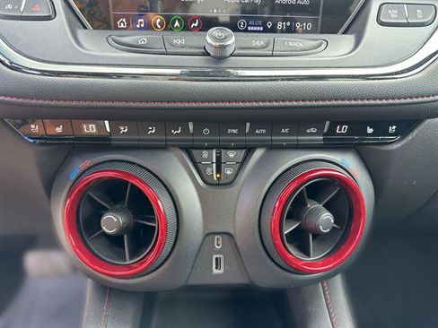 Certified 2022 Chevrolet Blazer RS w/ Enhanced Convenience Package image 17