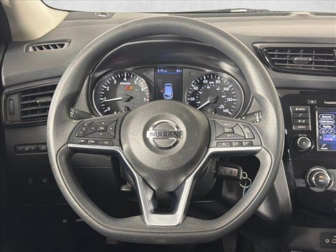 Used 2020 Nissan Rogue Sport S FWD image 23