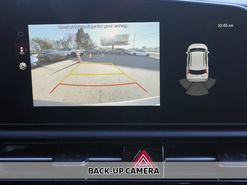 Used 2025 Kia Niro EX w/ EX Cold Weather Package image 6