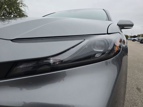 New 2026 Toyota Camry SE image 31